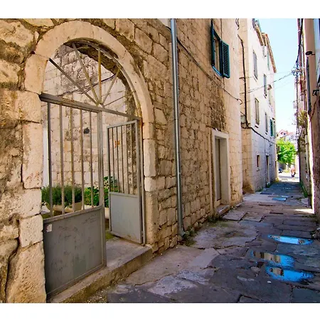 Luxury Old Town Apartment Split